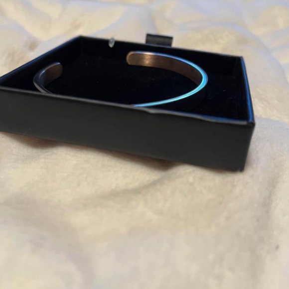 Women's Copper Inspirational Bracelet - Picture 2 of 2